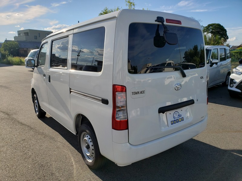 タウンエースバン9枚目