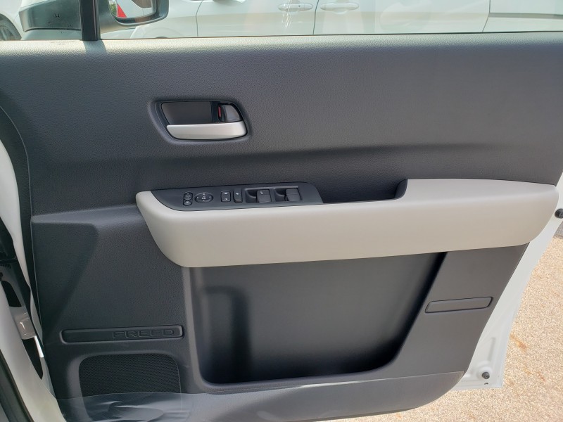 フリード15枚目