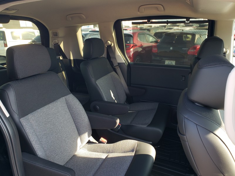 フリード34枚目