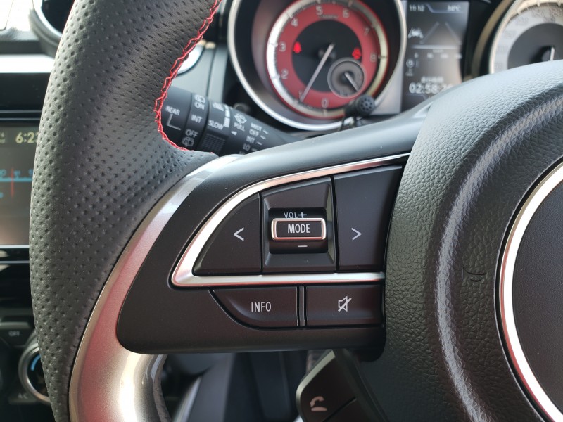 スイフトスポーツ16枚目