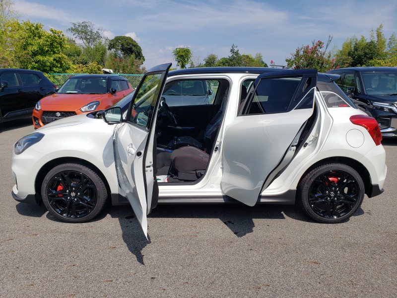 スイフトスポーツ9枚目