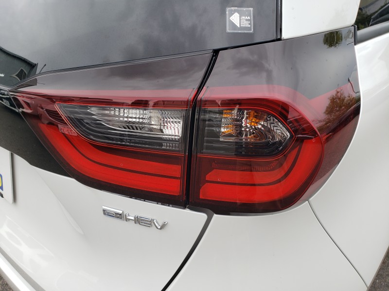 フィット13枚目