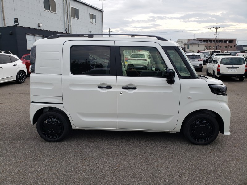 スペーシアベース4枚目