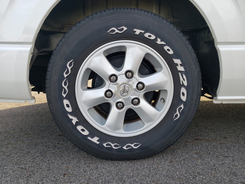 ハイエースバン16枚目