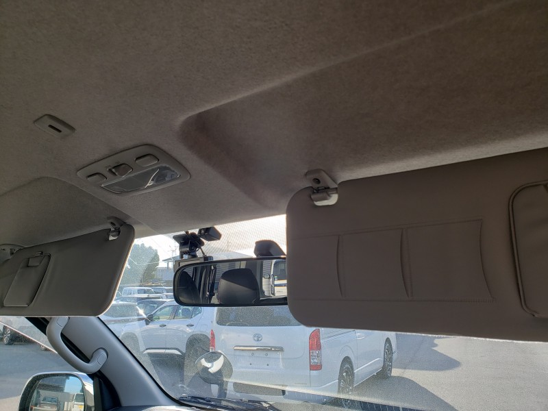 ハイエースバン31枚目