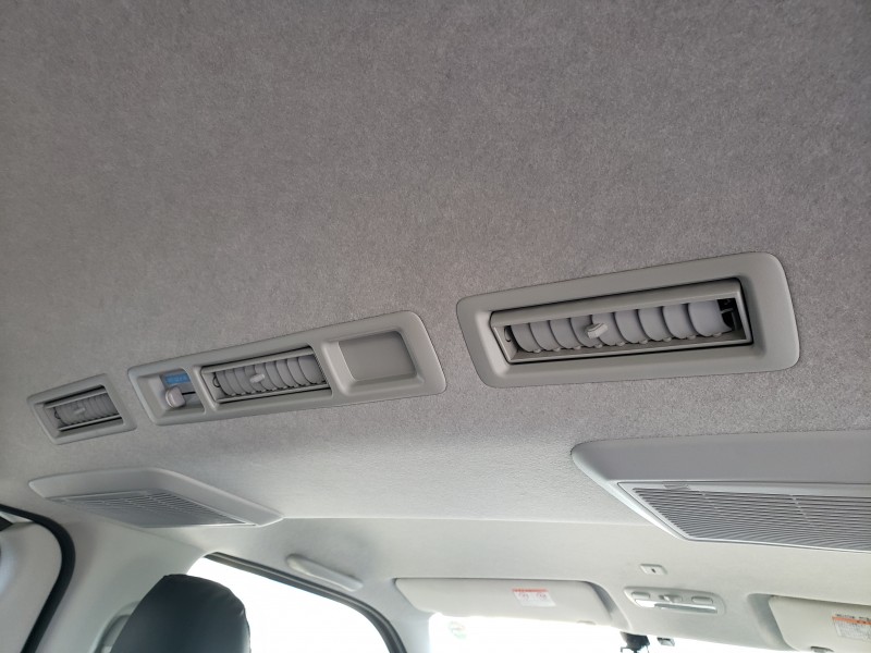 ハイエースバン38枚目