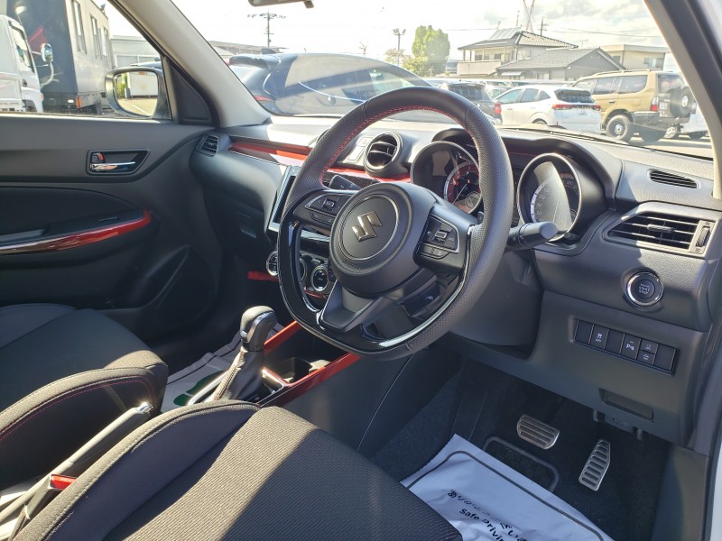 スイフトスポーツ16枚目