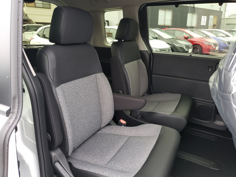 フリード30枚目