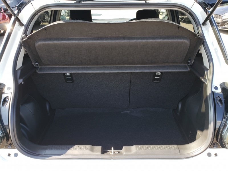 スイフトスポーツ7枚目