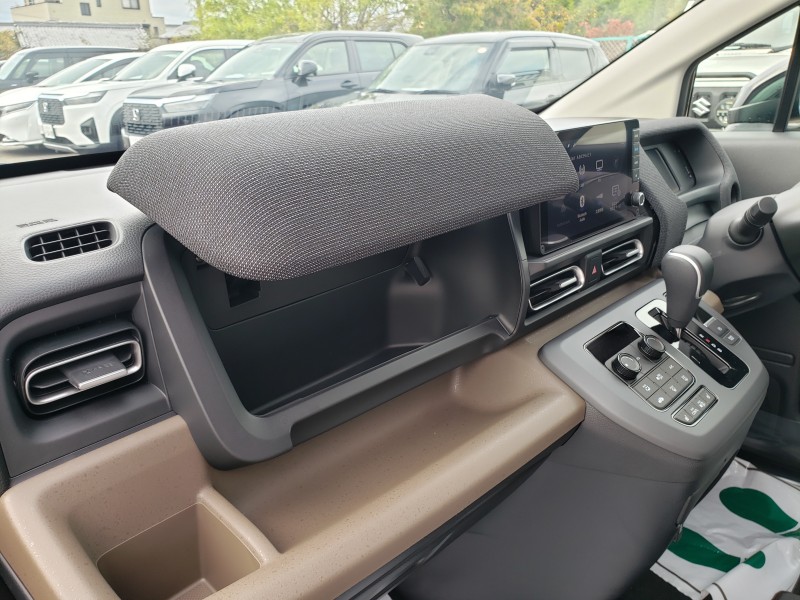 フリード35枚目