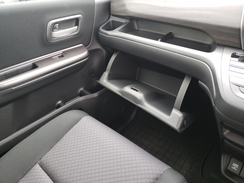 フリードプラス29枚目