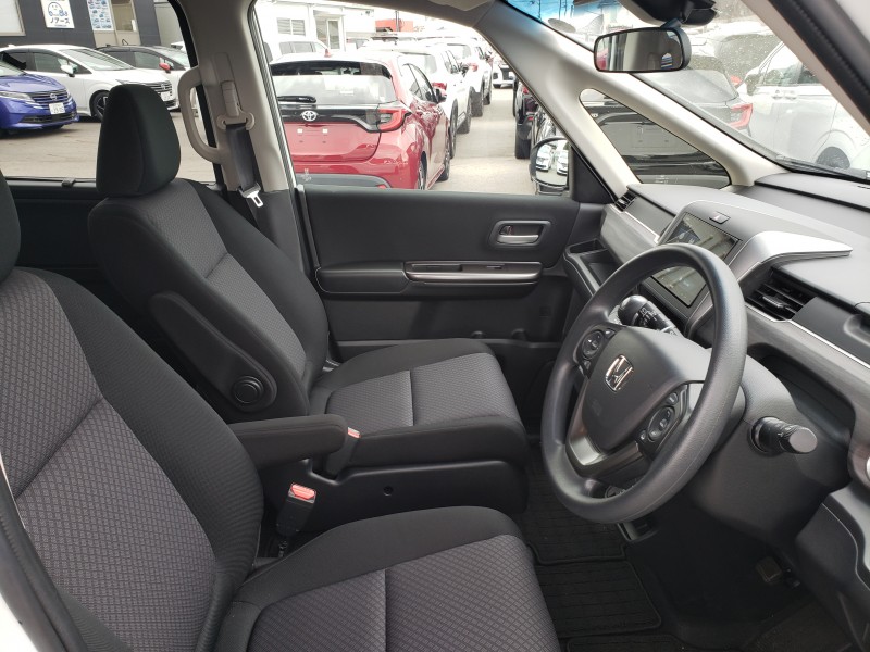 フリードプラス31枚目