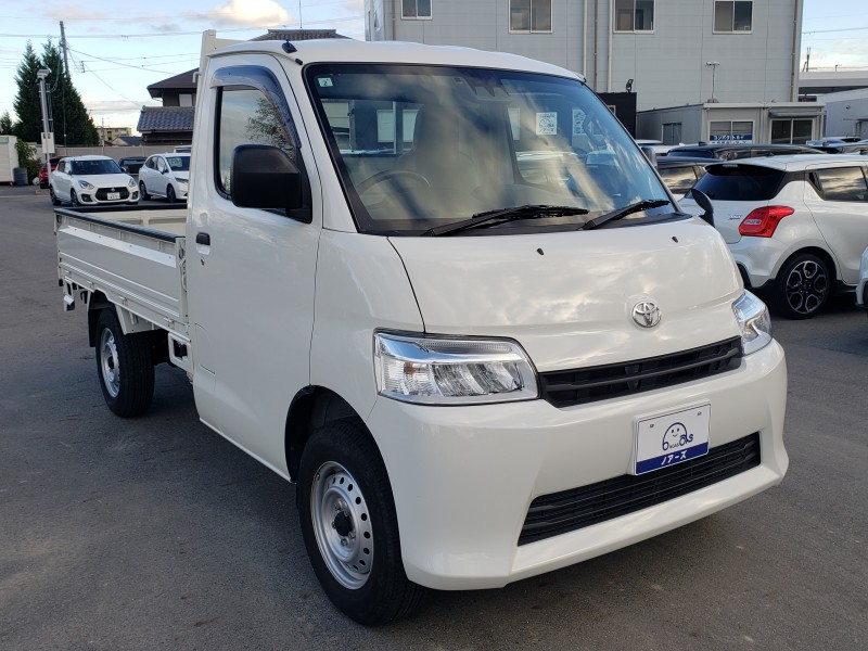 タウンエーストラック3枚目