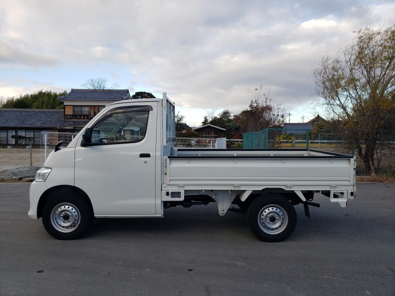 タウンエーストラック9枚目