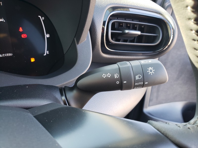 ヤリスクロス14枚目