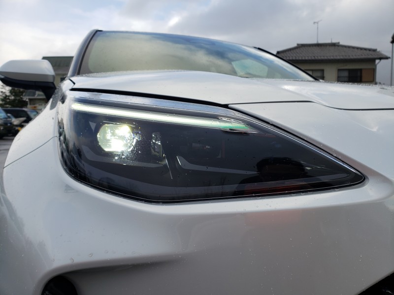 ヤリスクロス10枚目