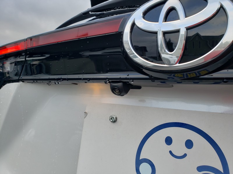 ヤリスクロス14枚目