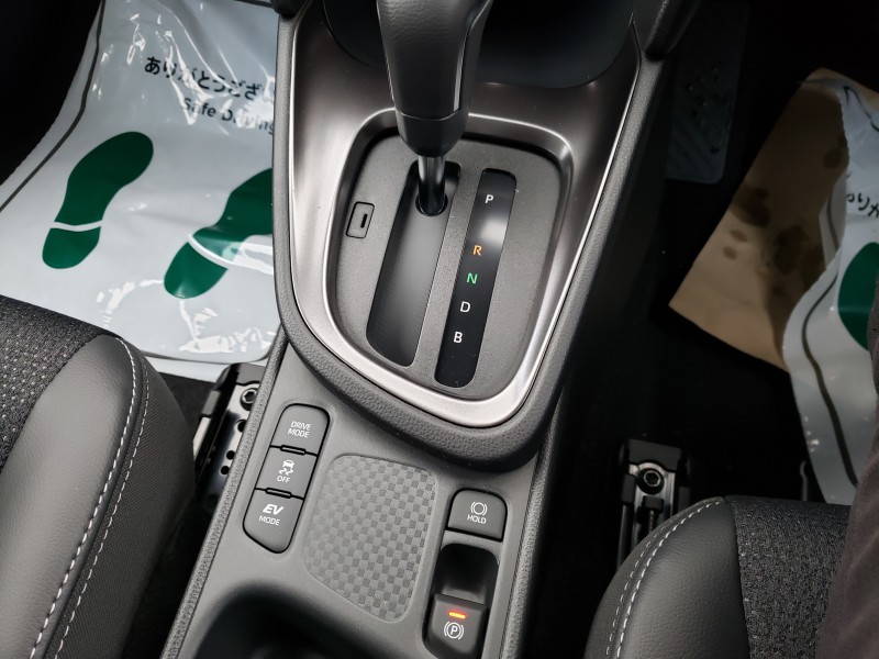 ヤリスクロス30枚目