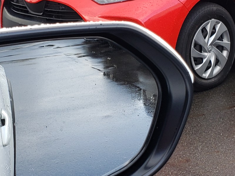 ヤリスクロス31枚目