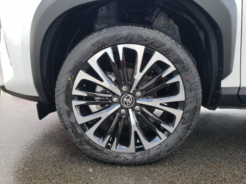 ヤリスクロス9枚目