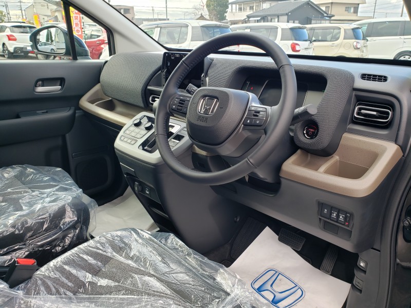 フリード16枚目