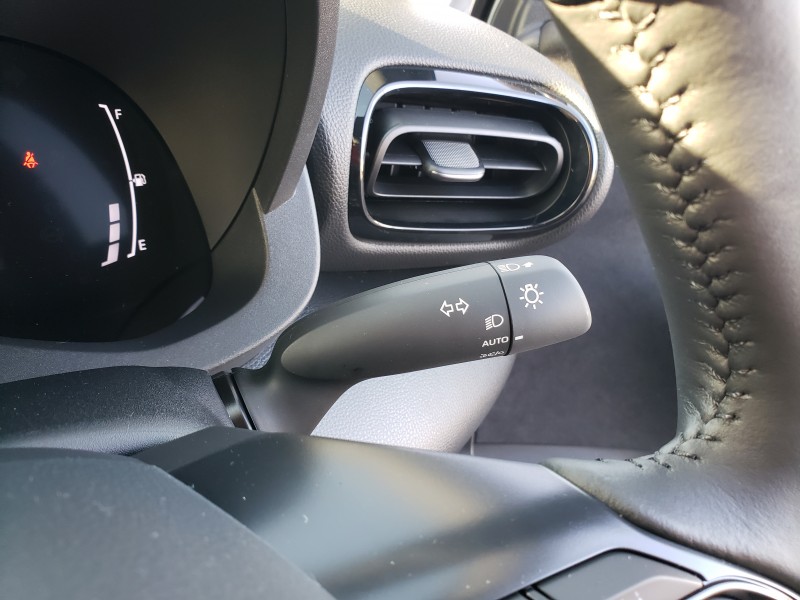 ヤリスクロス21枚目