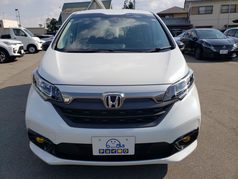 フリードプラス2枚目