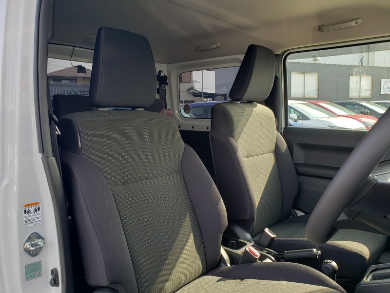 ジムニーシエラ16枚目