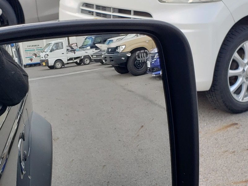 ジムニーシエラ32枚目