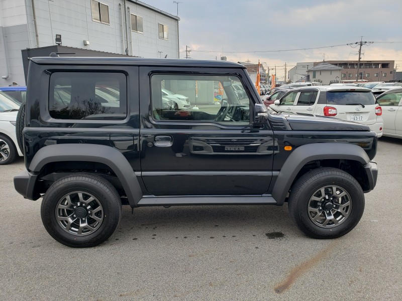 ジムニーシエラ4枚目