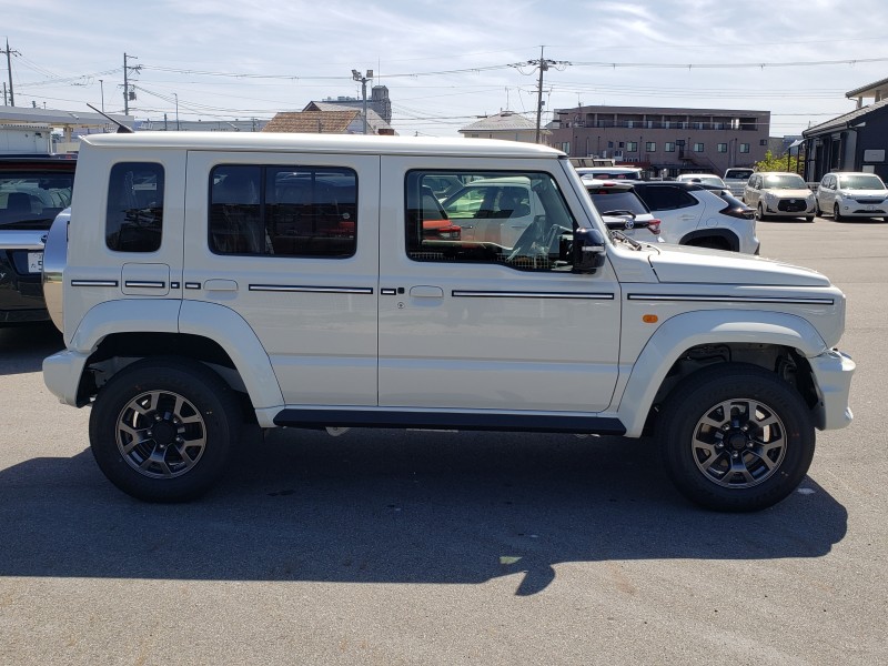 ジムニーノマド5枚目