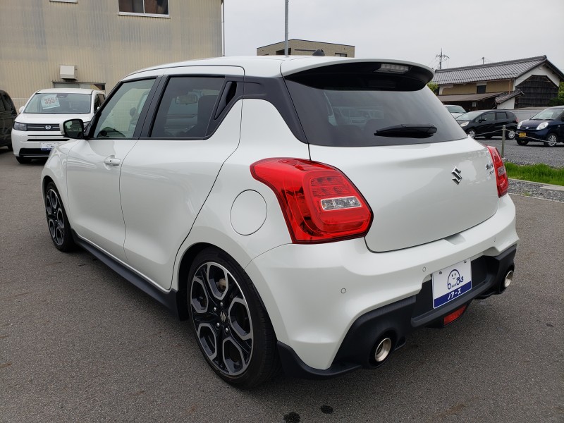 スイフトスポーツ8枚目